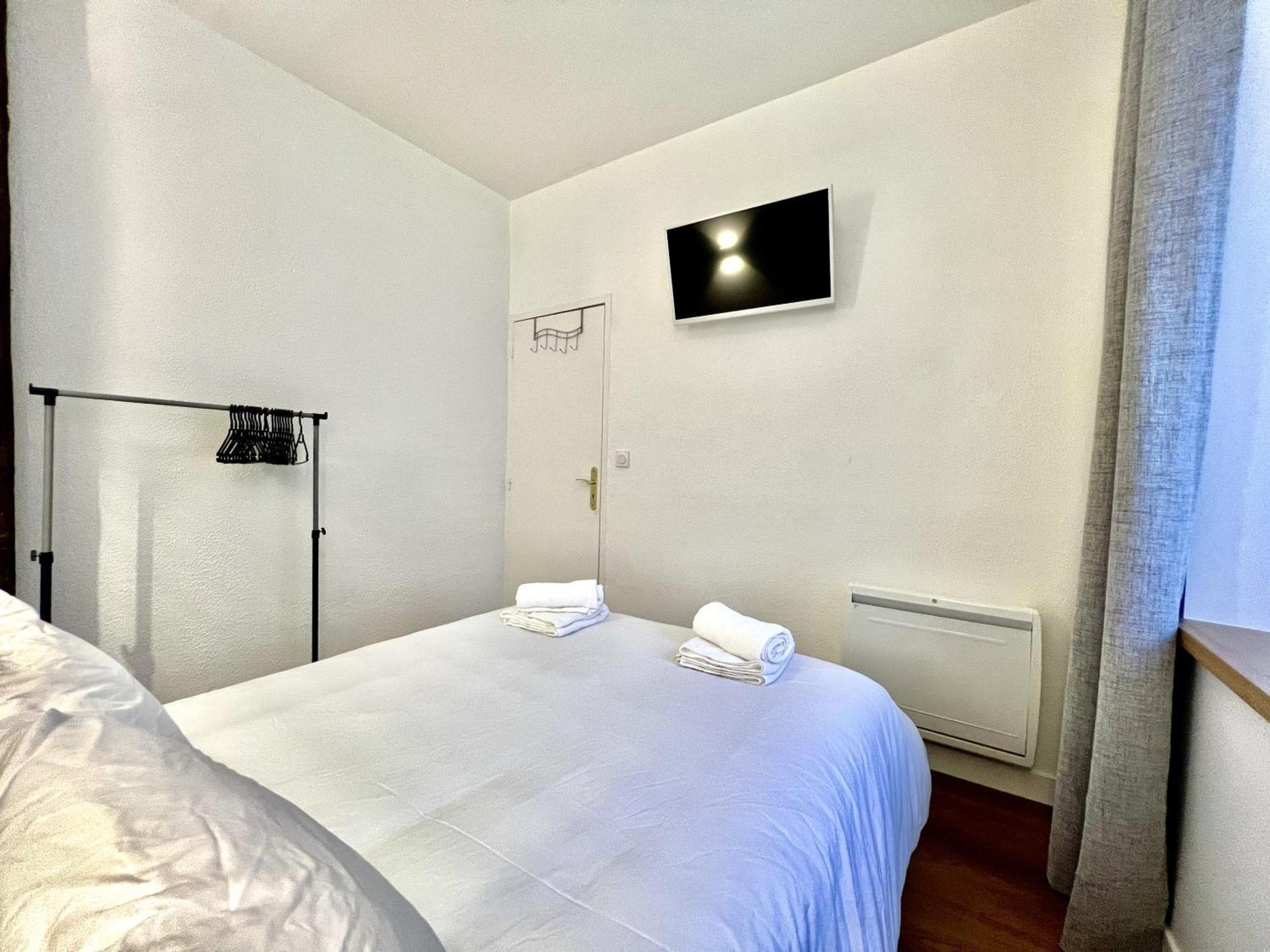 Les Logis D'Esmeralda-Des Appartements Au Charme Intemporel Romorantin-Lanthenay Exterior foto
